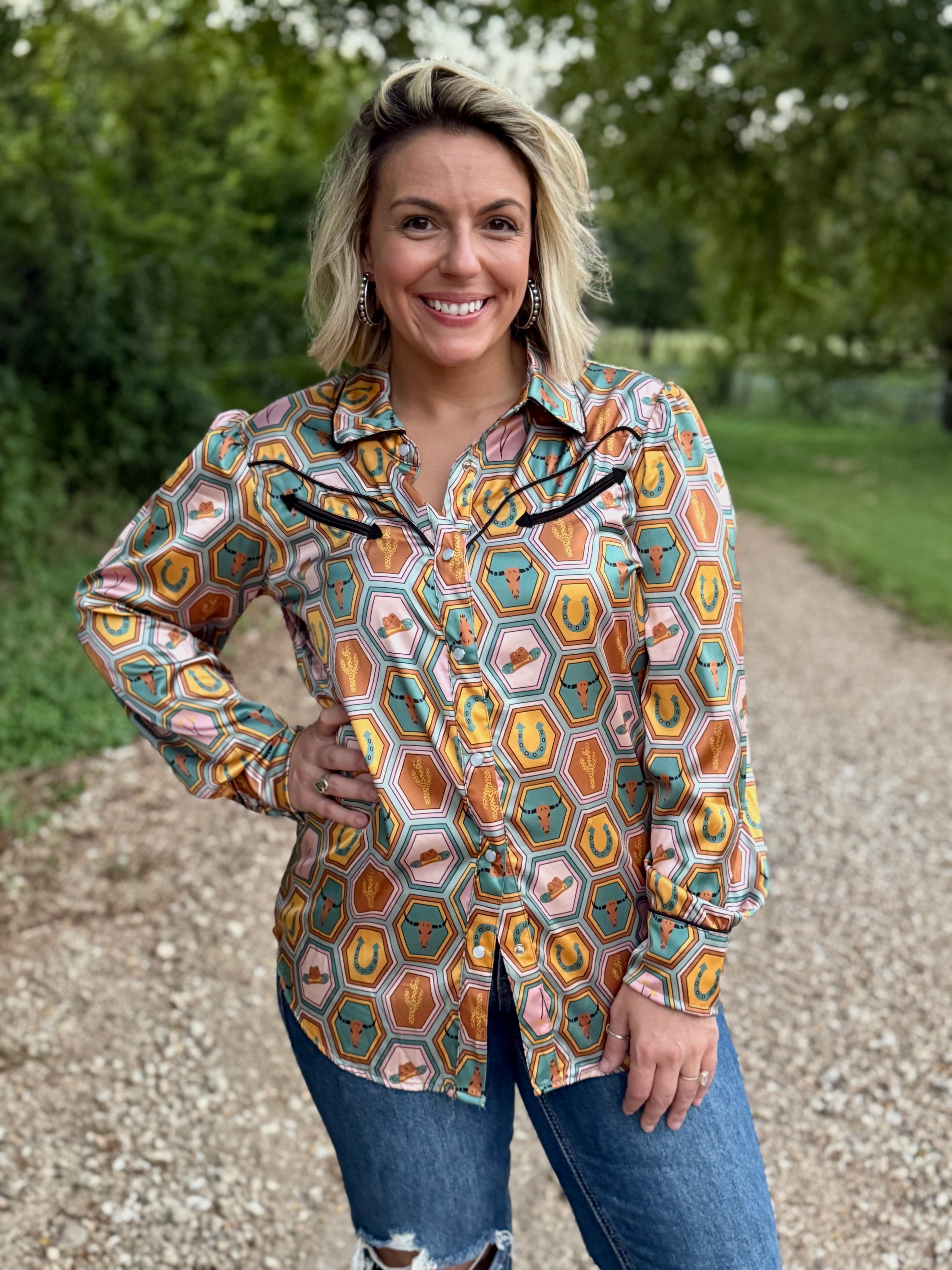 Classy Arrow Long Sleeve Top