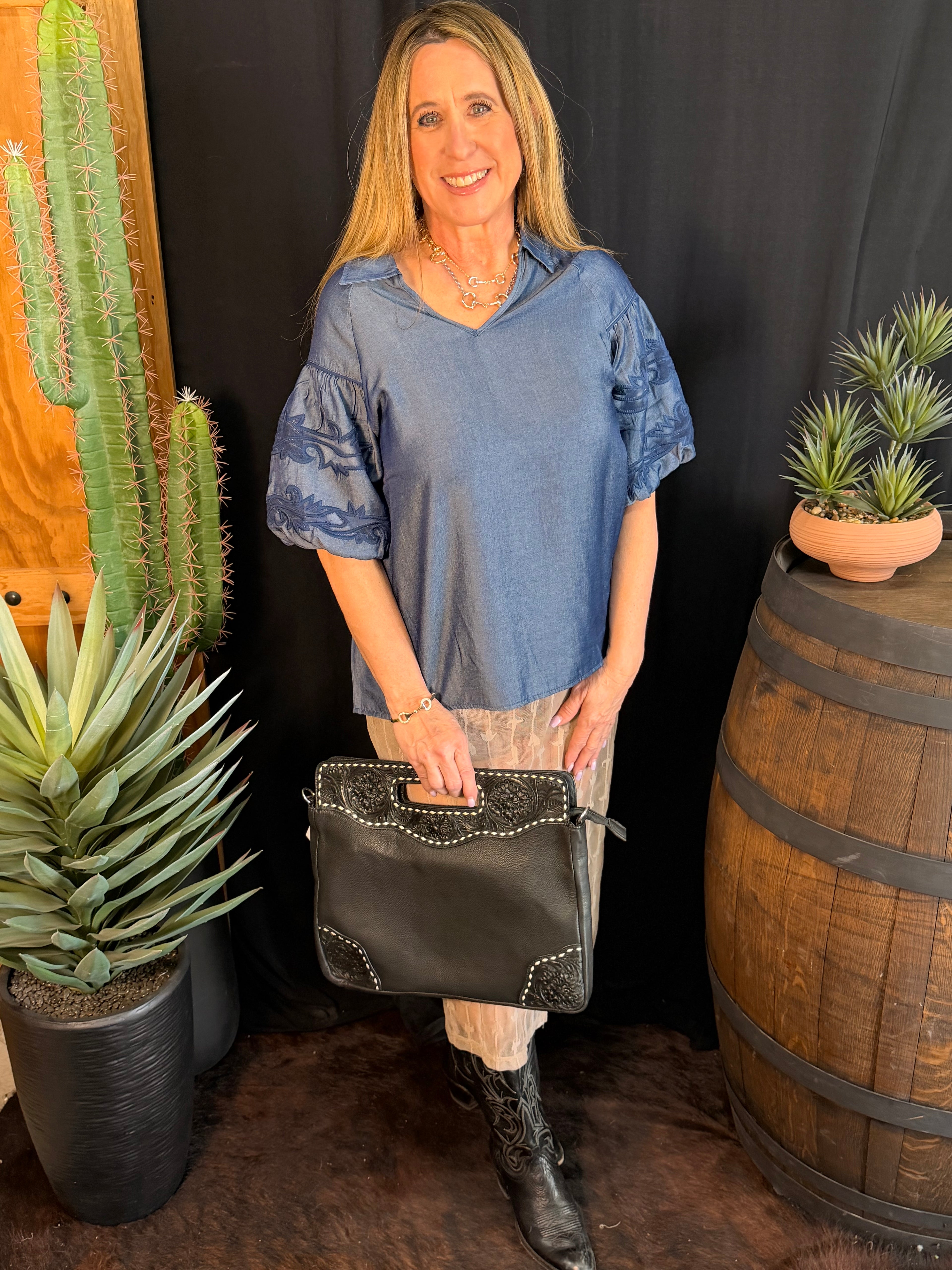 Tooled Buckstitch Black Crossbody/ Clutch