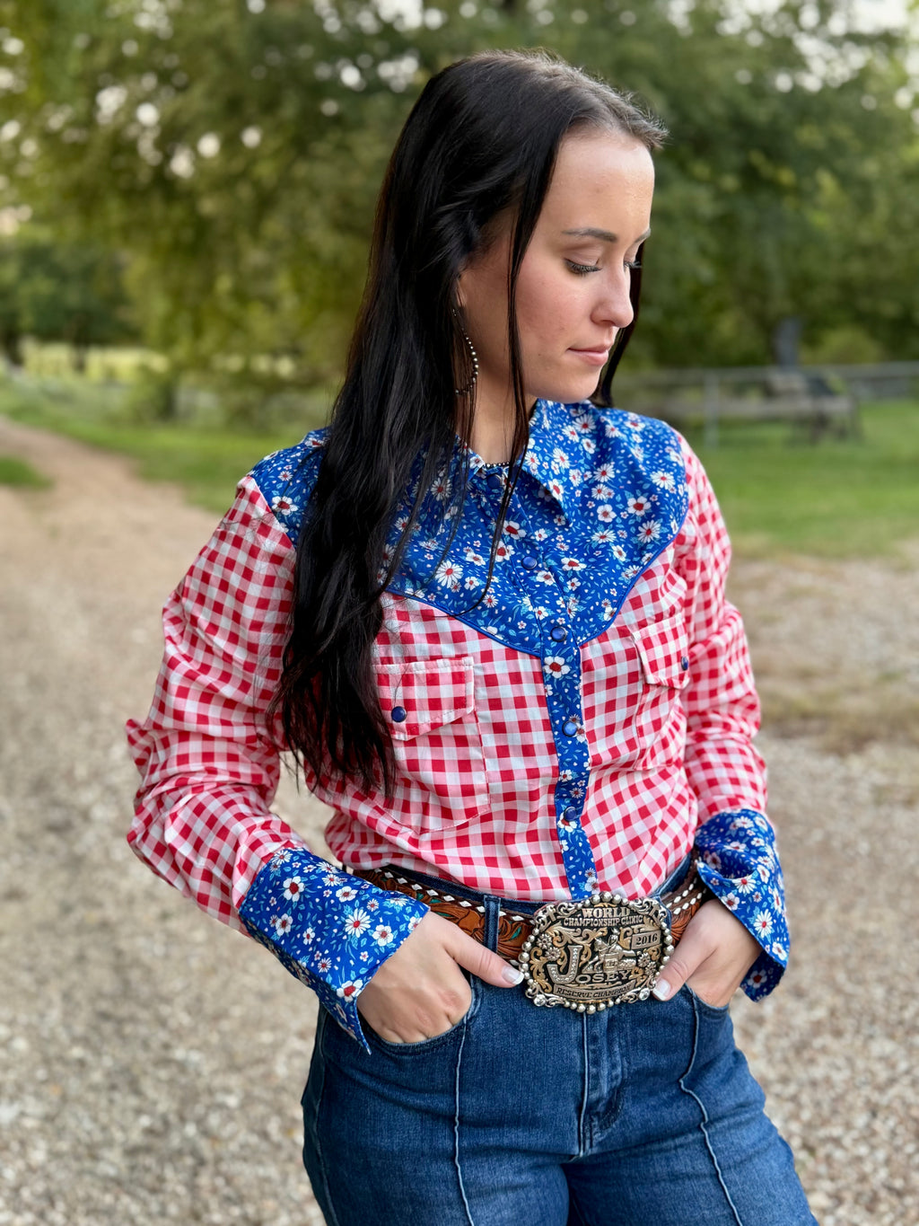 Blue Daisy Long Sleeve Pearl Snap
