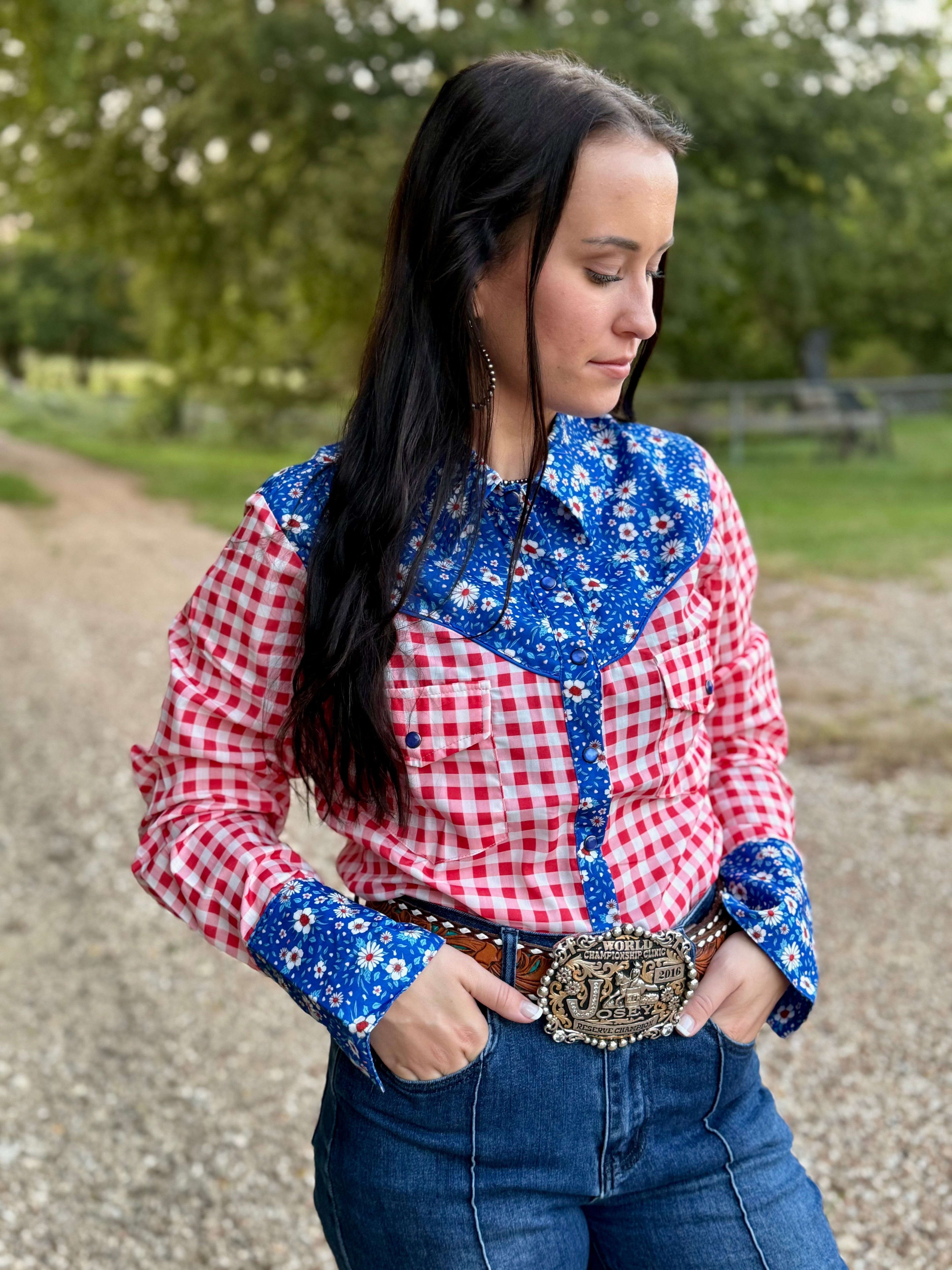 Blue Daisy Long Sleeve Pearl Snap